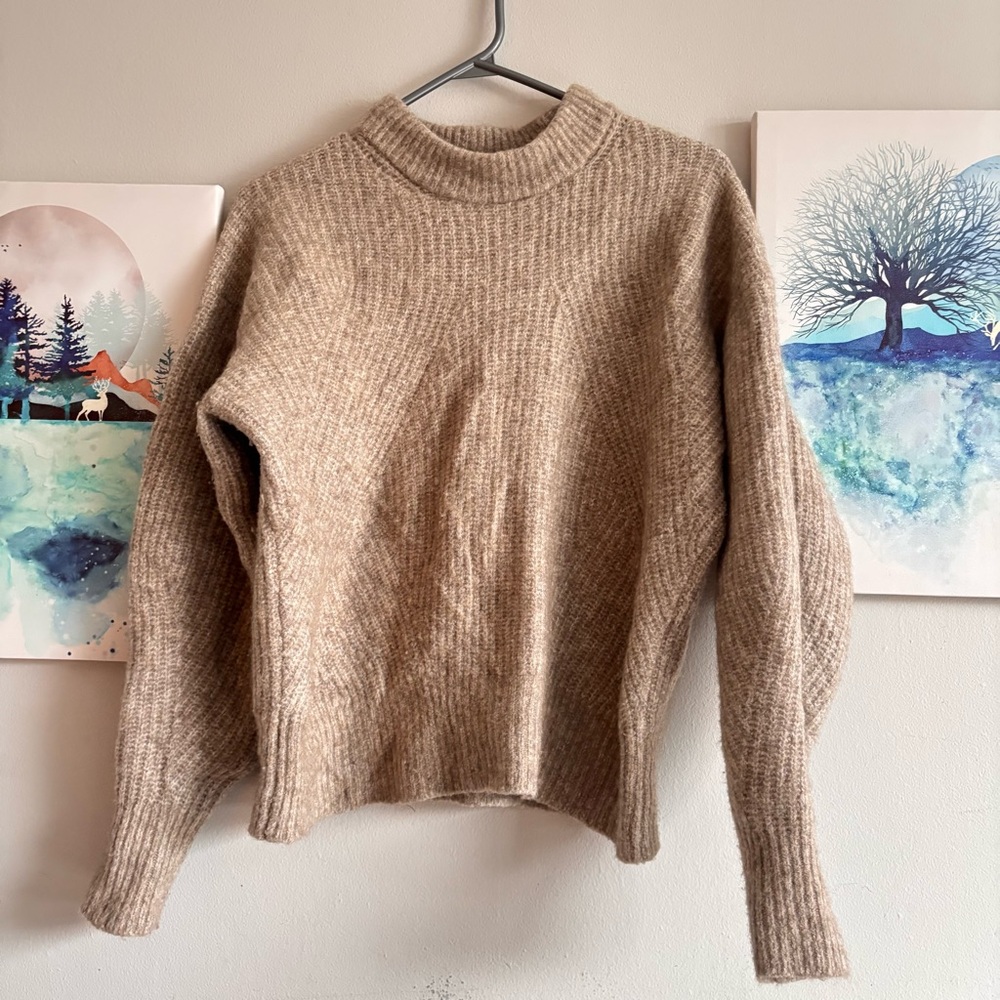 Aritzia Wilfred Holly Sweater Small